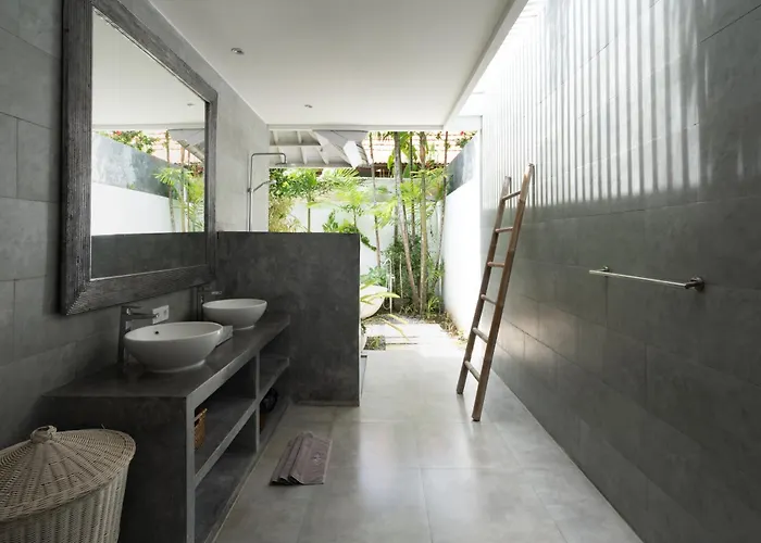 Senara Villa *